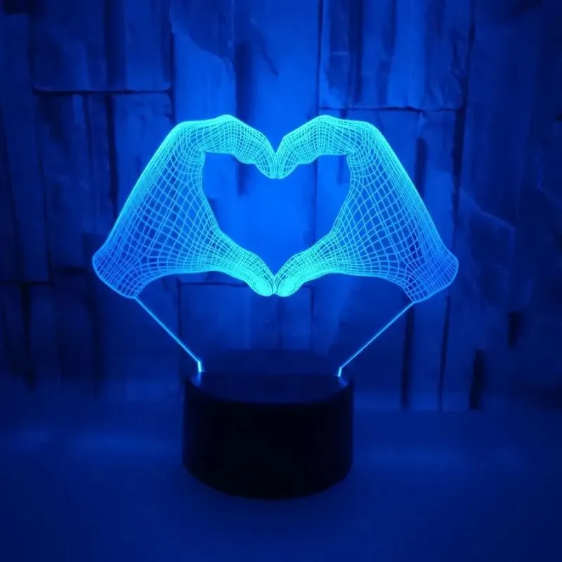 3D Lampe d'illusion Optique Cœur Avec Les Mains – Image 5
