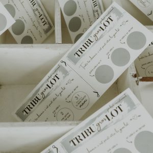 Tribu gros lot – Carte à gratter – Annonce de grossesse