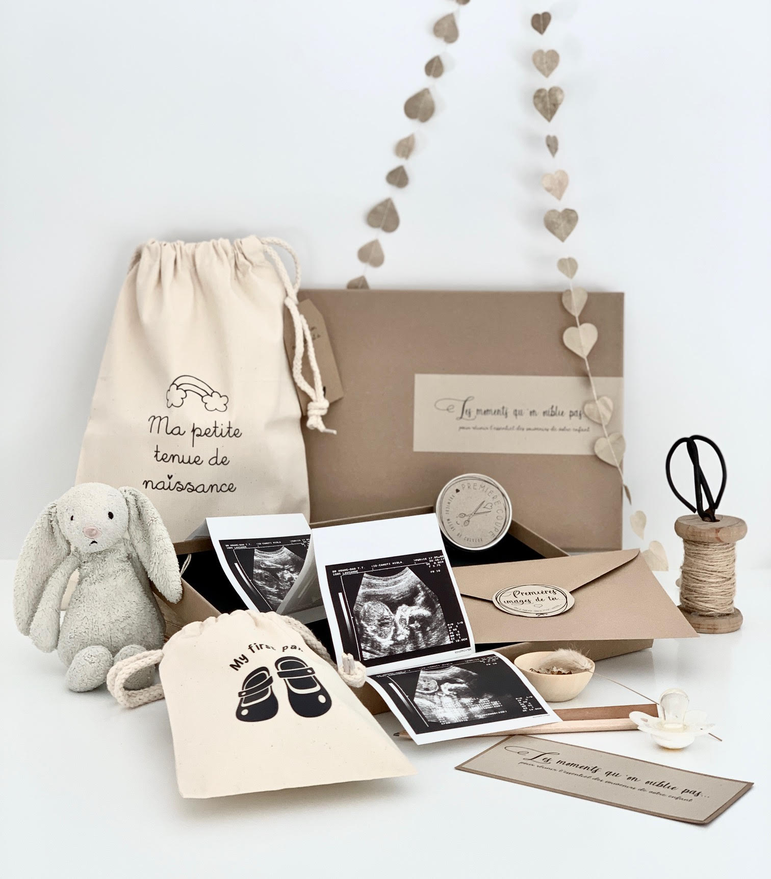Nuage Chantilly – Coffret de naissance – »Les moments qu’on oublie pas »