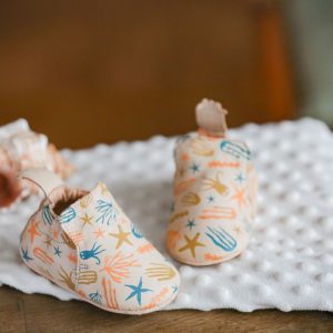 Easy Peasy – Chaussons d&rsquo;Intérieur Souples Sandshell Taille 18/19